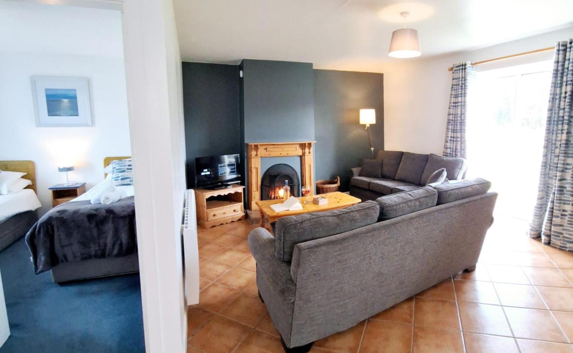 Dingle Harbour Cottages 3 Bed Sleeps 7 By Trident Holiday Homes Eksteriør bilde